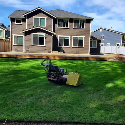 Santiago Lawn Care & Construction